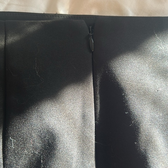 Express Black Mini Skirt - Picture 6 of 6